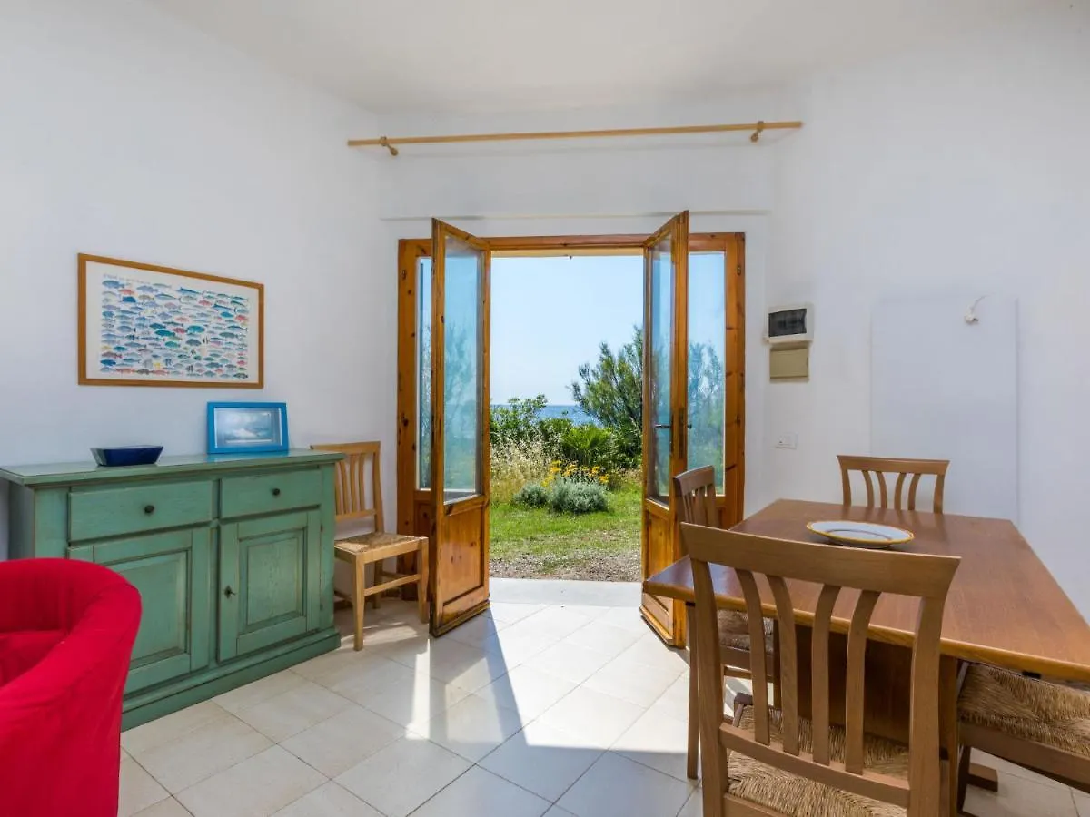 Holiday Home Il Giardino Sul Mare By Interhome كاسْتيلونْشيلّو إيطاليا