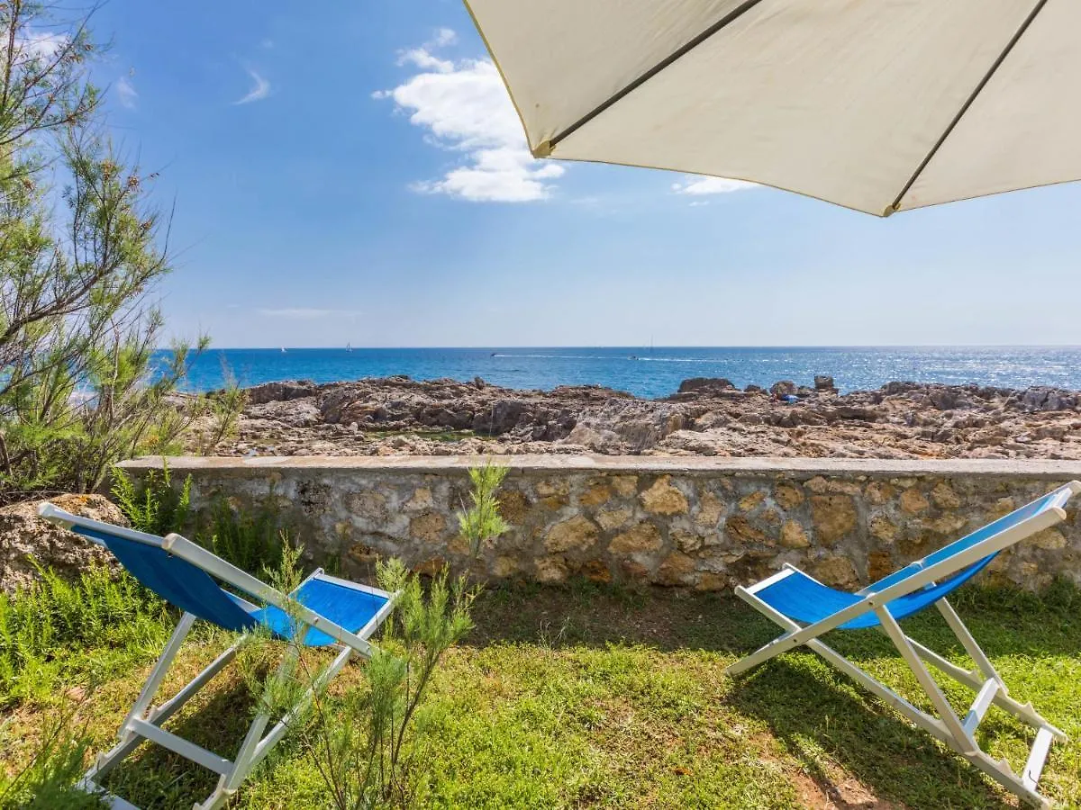 Holiday Home Il Giardino Sul Mare By Interhome كاسْتيلونْشيلّو