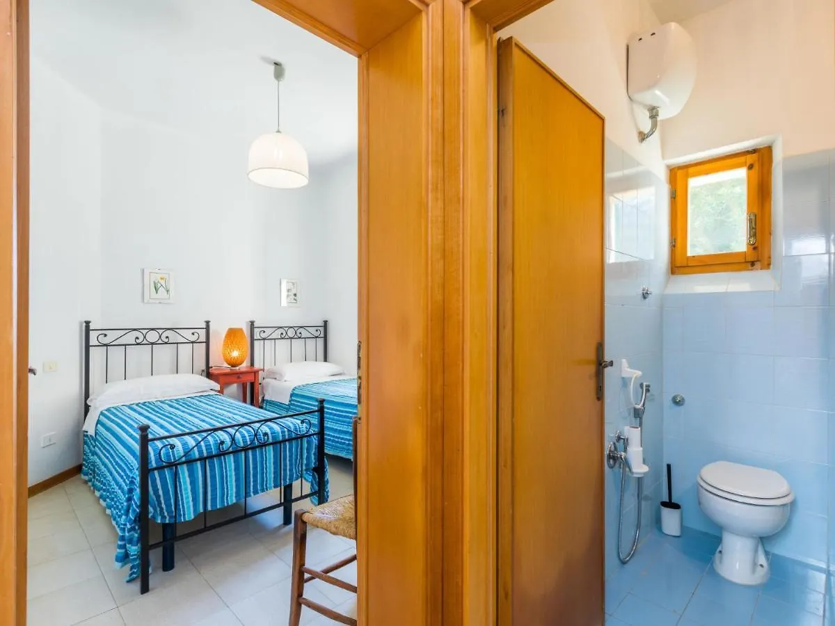 Holiday Home Il Giardino Sul Mare By Interhome كاسْتيلونْشيلّو