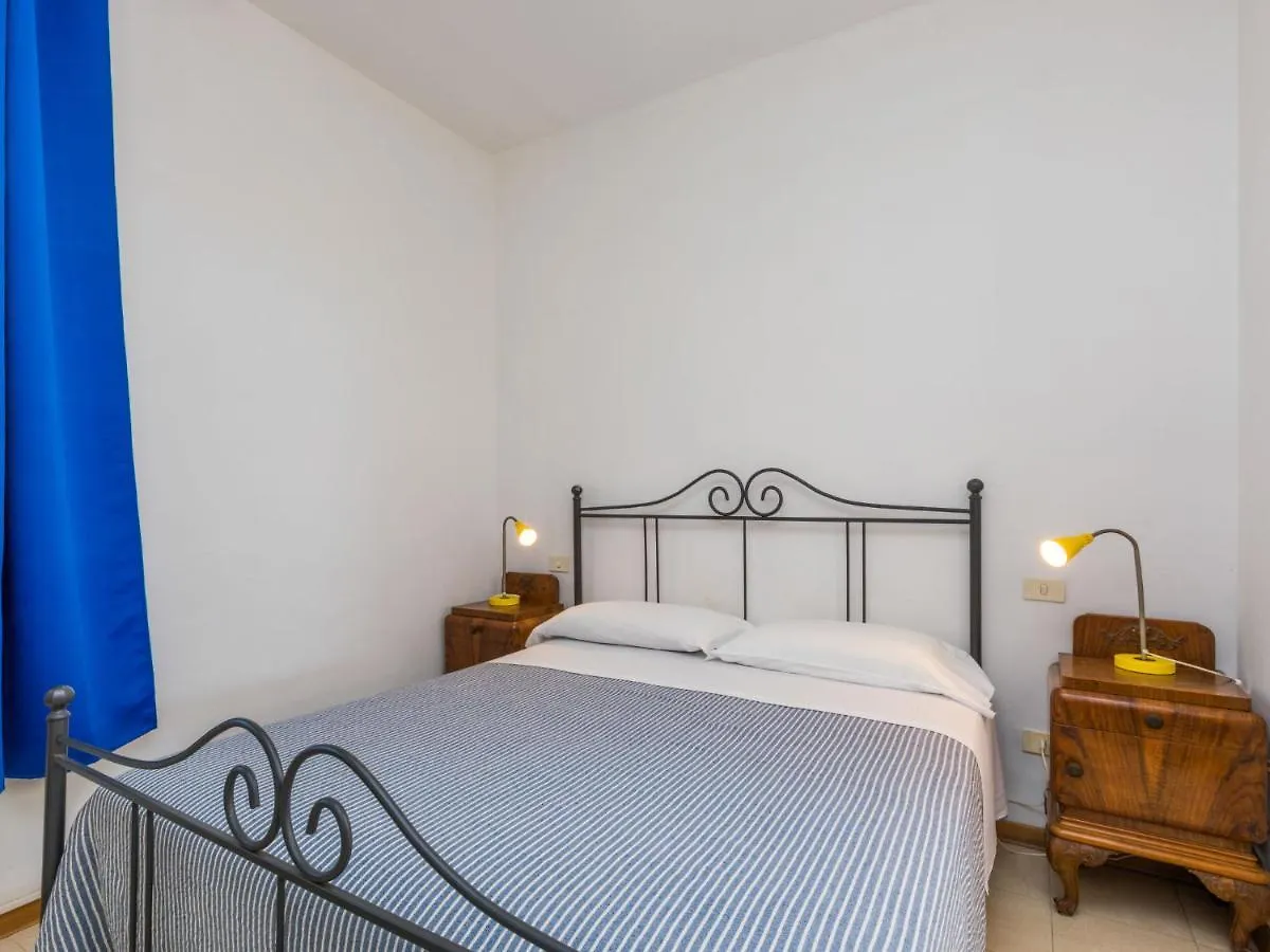 Holiday Home Il Giardino Sul Mare By Interhome كاسْتيلونْشيلّو