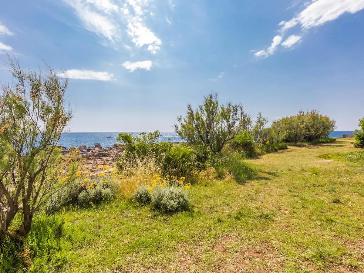 Holiday Home Il Giardino Sul Mare By Interhome كاسْتيلونْشيلّو إيطاليا