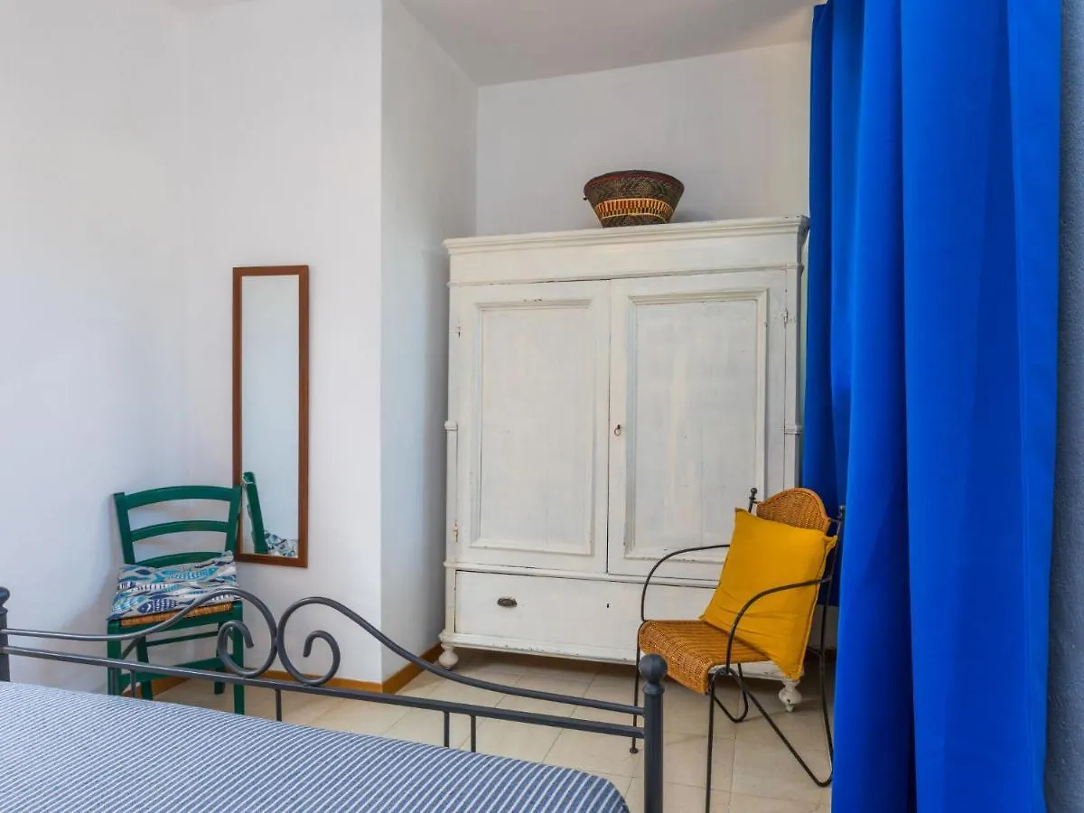 Holiday Home Il Giardino Sul Mare By Interhome كاسْتيلونْشيلّو