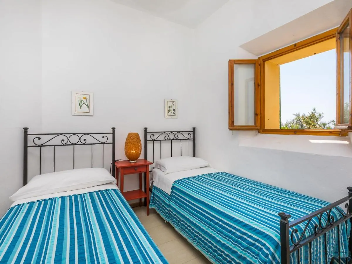 Holiday Home Il Giardino Sul Mare By Interhome كاسْتيلونْشيلّو